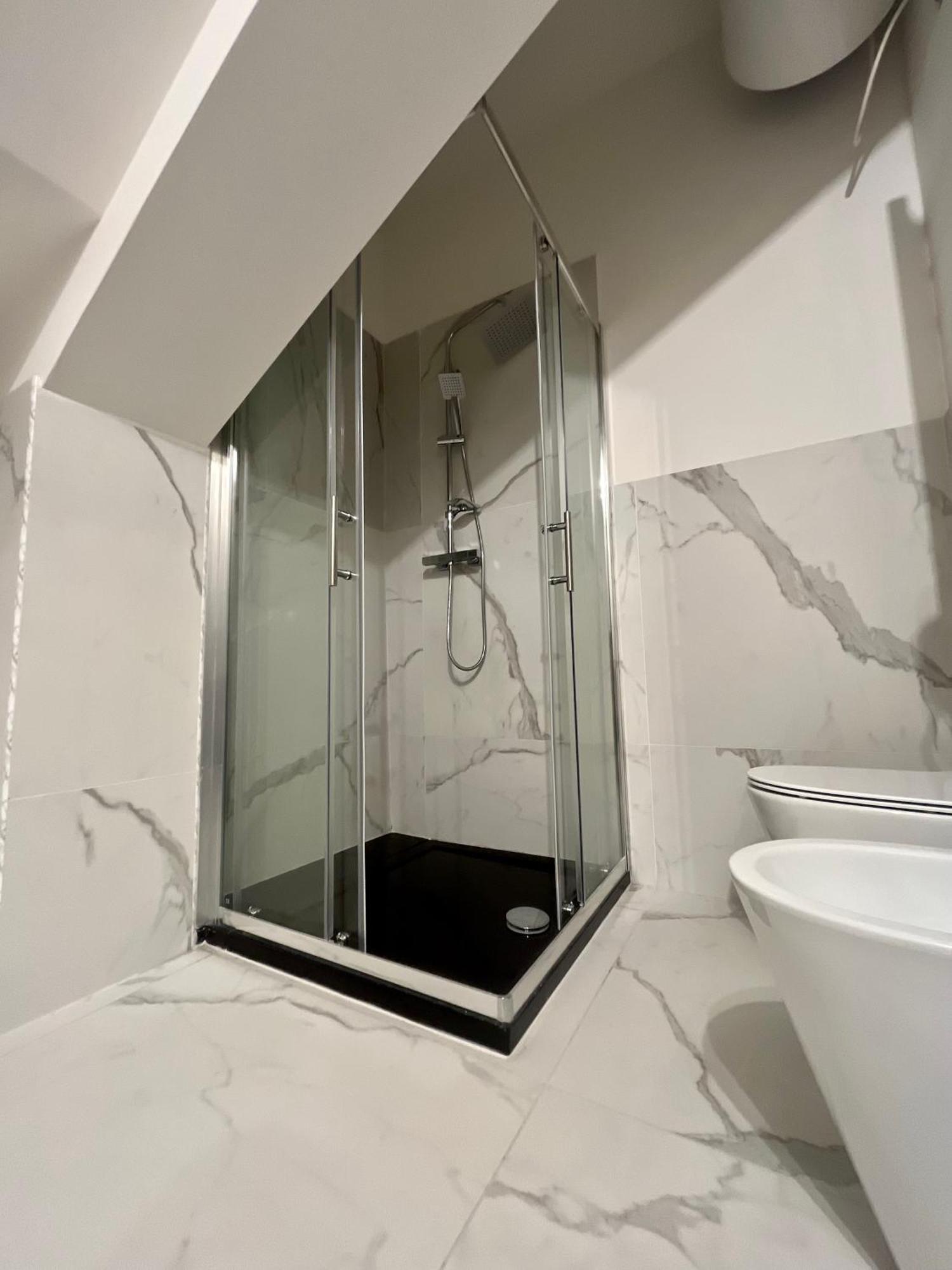 Suite Bohemien Chic - A 5 Fermate Dal Duomo Милано Екстериор снимка